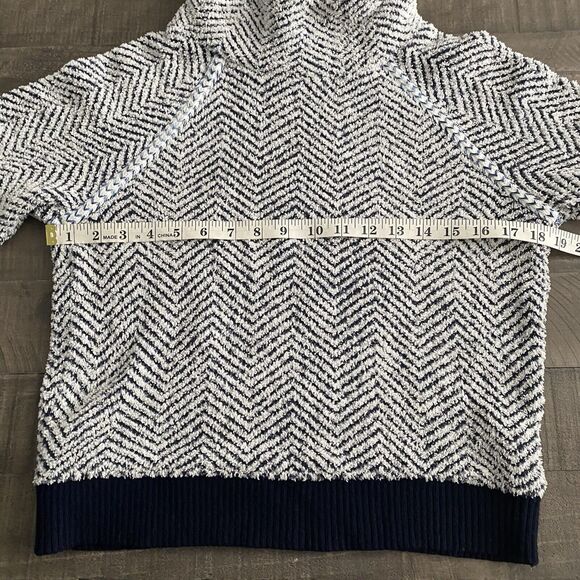 Anthropologie Saturday Sunday Fuzzy Pullover XXS Navy Blue White Chevron - Picture 10 of 15
